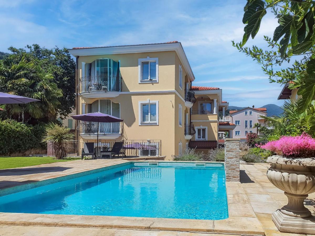 Holiday Home Villa Palazzo By Interhome Lovran Exteriér fotografie